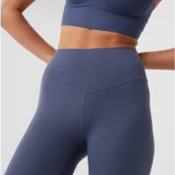 OFFLINE by Aerie Real Me Xtra High Waisted Bootcut Navy Leggings Small - Picture 4 of 8